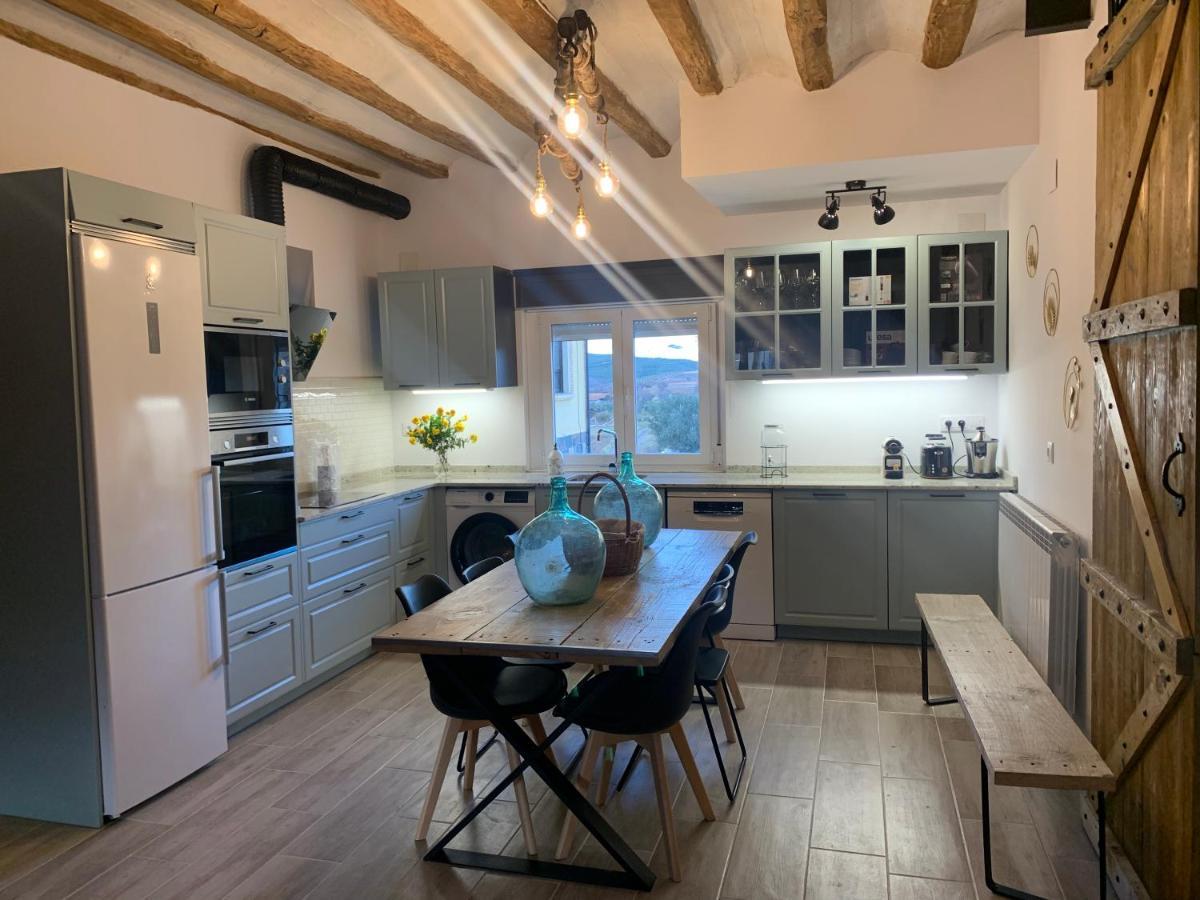 Alojamiento Con Amplio Salon Y Chimenea. Lägenhet Valverde  Exteriör bild
